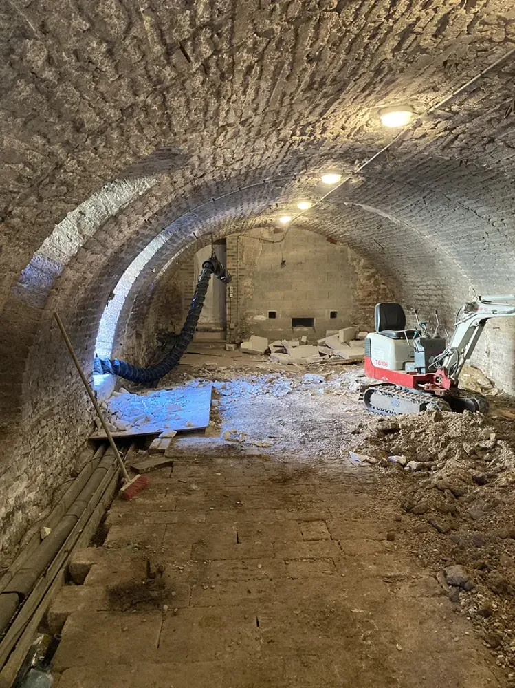 Avant travaux de rénovation complète d’une cave