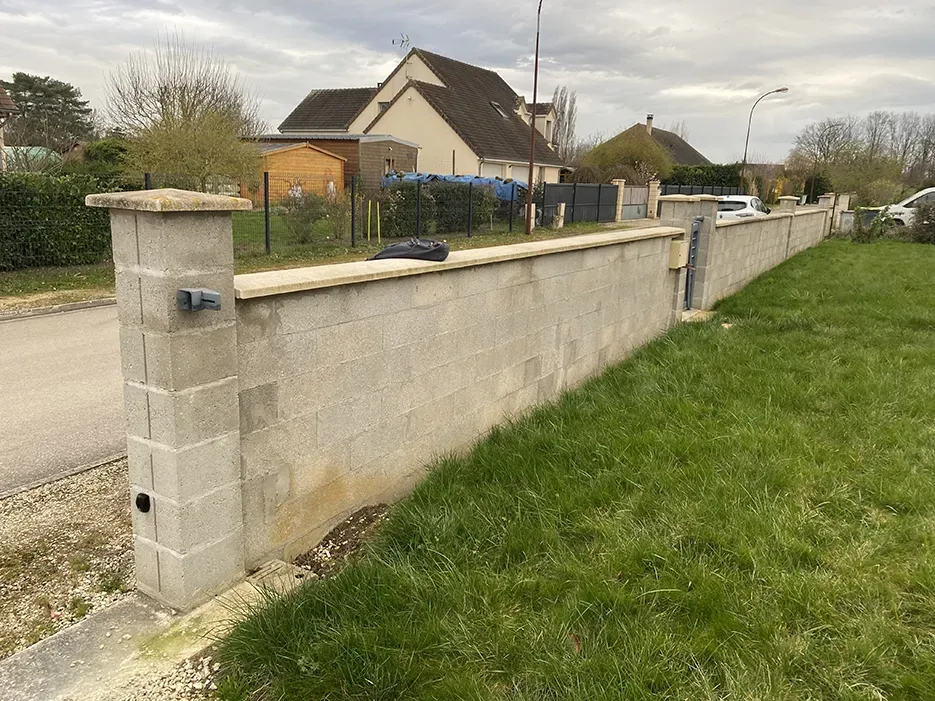 mur cloture avant travaux